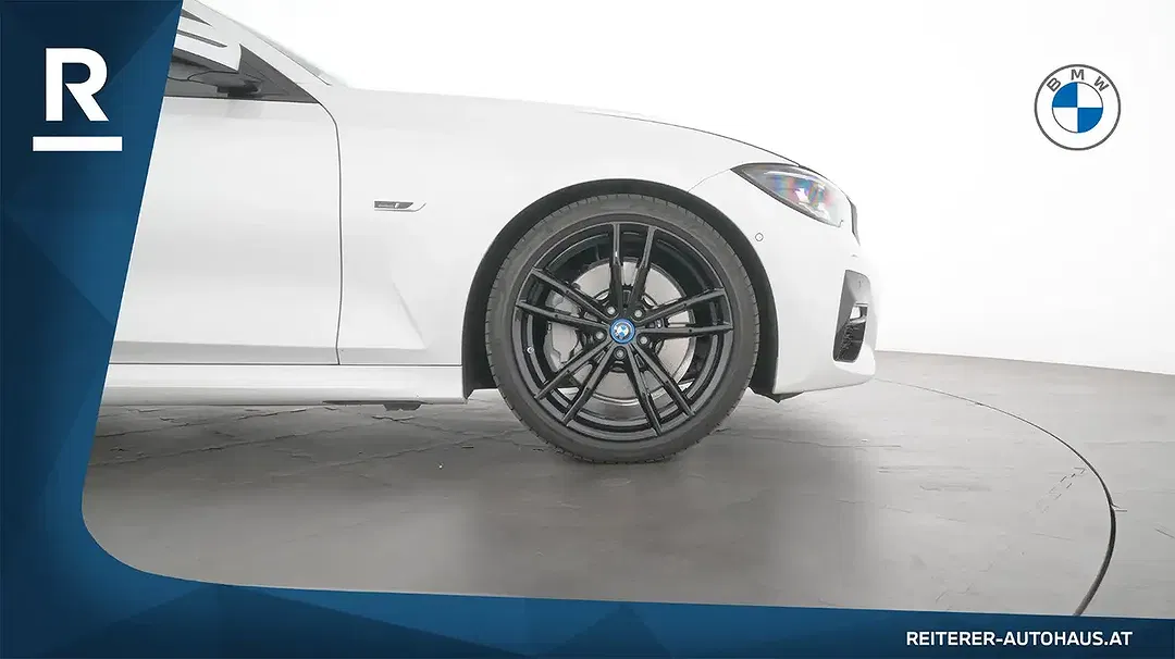 BMW 330 xDrive - Thumbnail 34