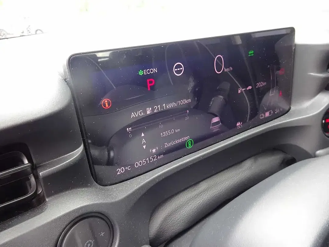 Honda e:Ny1 - Thumbnail 4