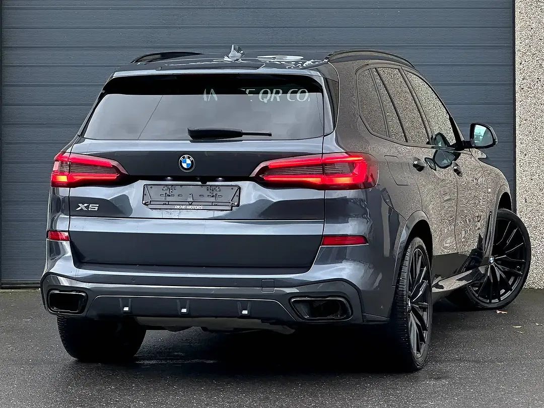 BMW X5 MHEV xDrive M Sport - Thumbnail 3