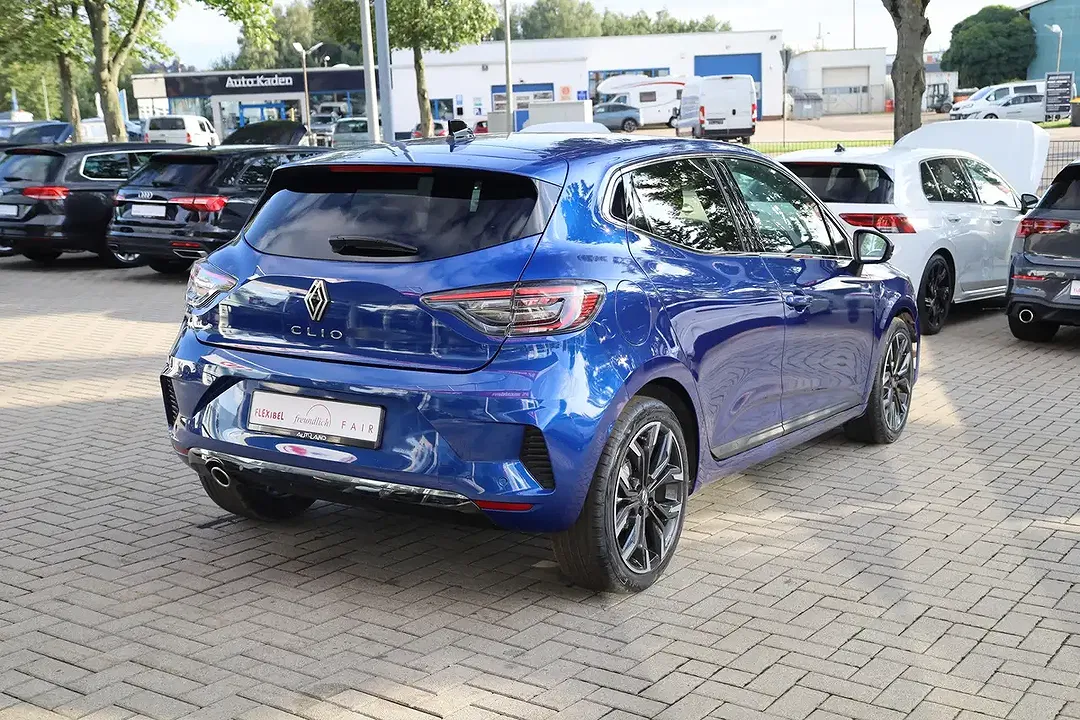 Renault Clio TCe Techno - Thumbnail 5