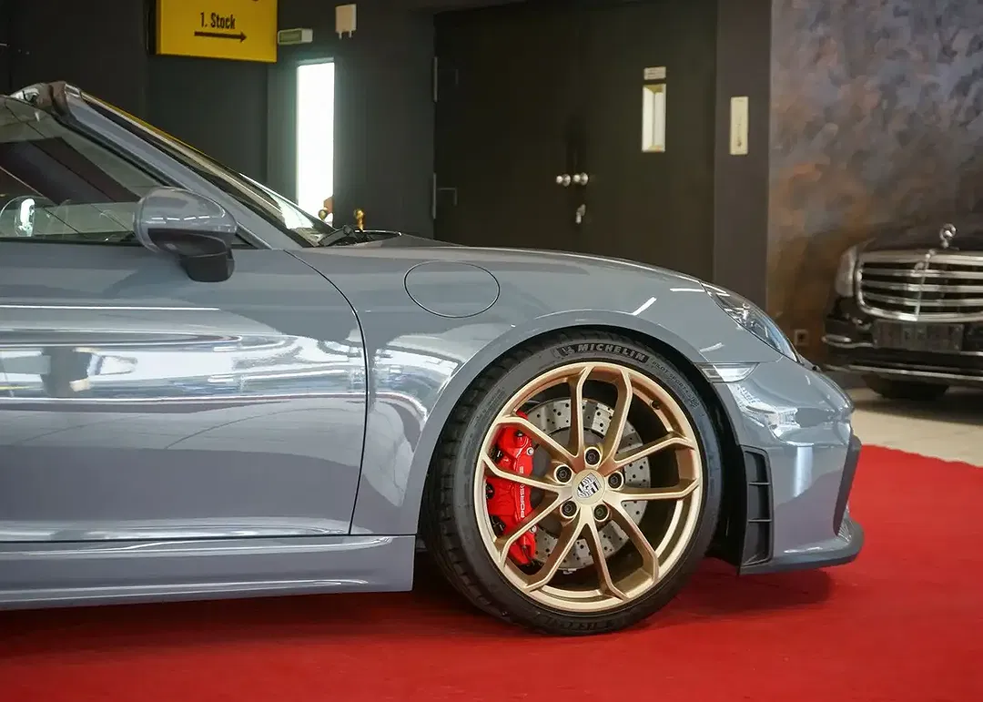 Porsche Boxster - Thumbnail 14