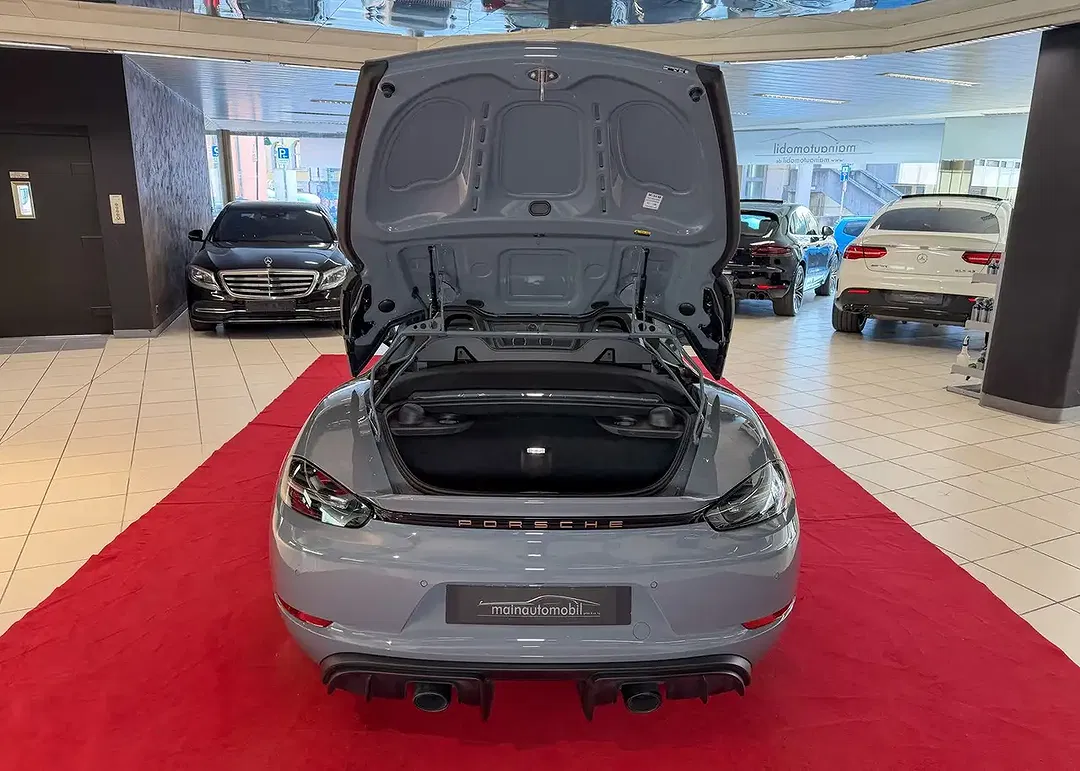 Porsche Boxster - Thumbnail 40