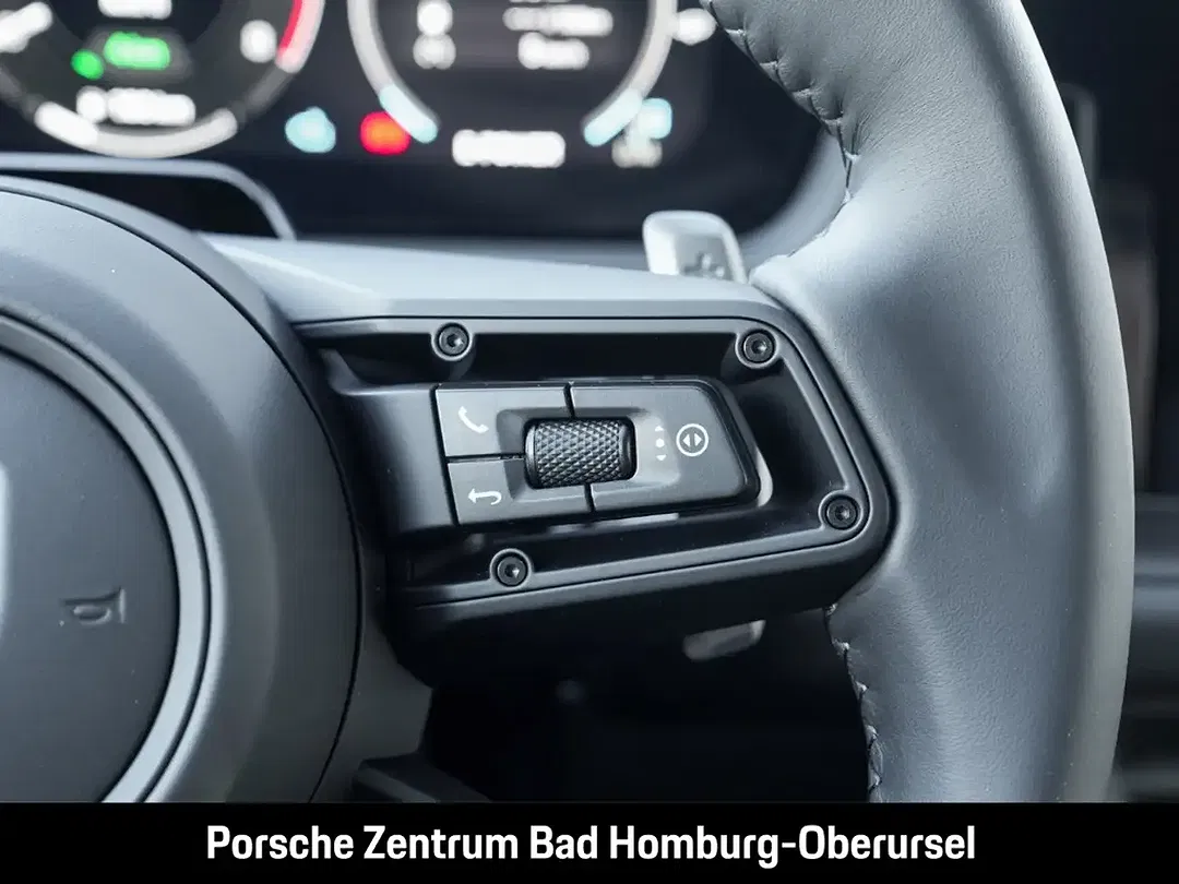 Porsche Cayenne E-Hybrid Coupe Edition - Thumbnail 12