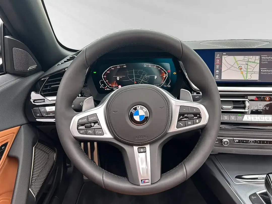 BMW Z4 sDrive M - Thumbnail 8