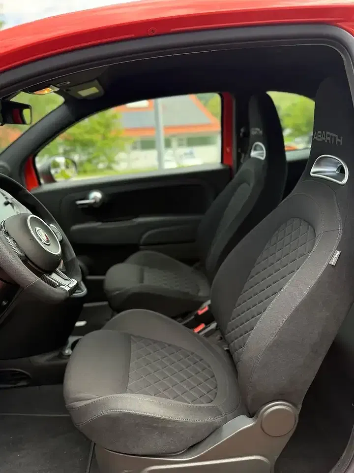 Abarth 500 1.4 T-Jet - Thumbnail 10