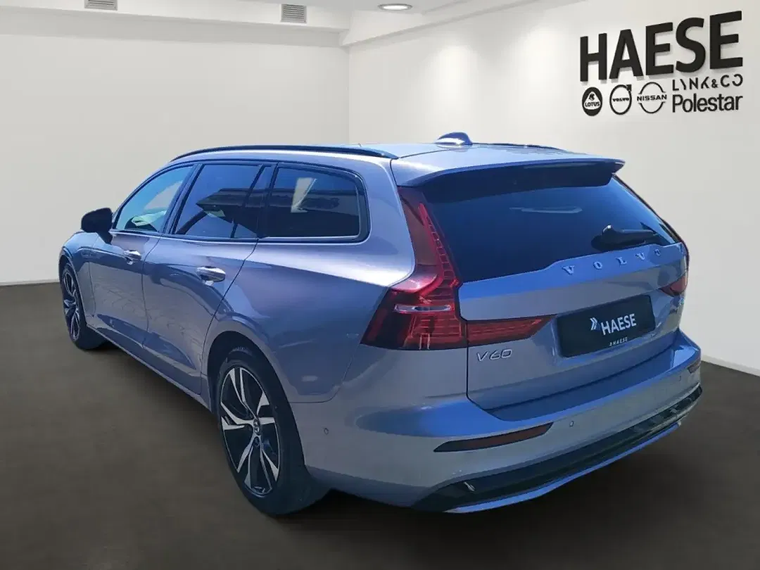 Volvo V60 B4 Ultra Dark - Thumbnail 7