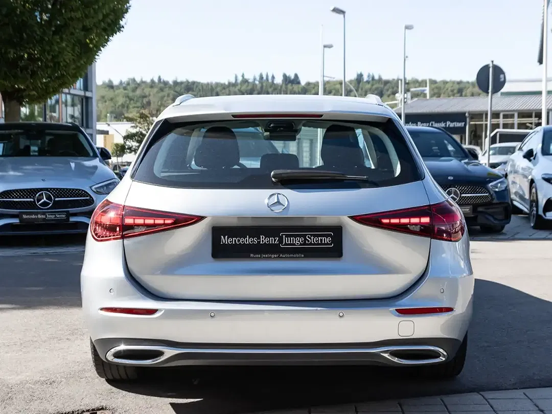 Mercedes-Benz C 220 MBUX Avantgarde - Thumbnail 5