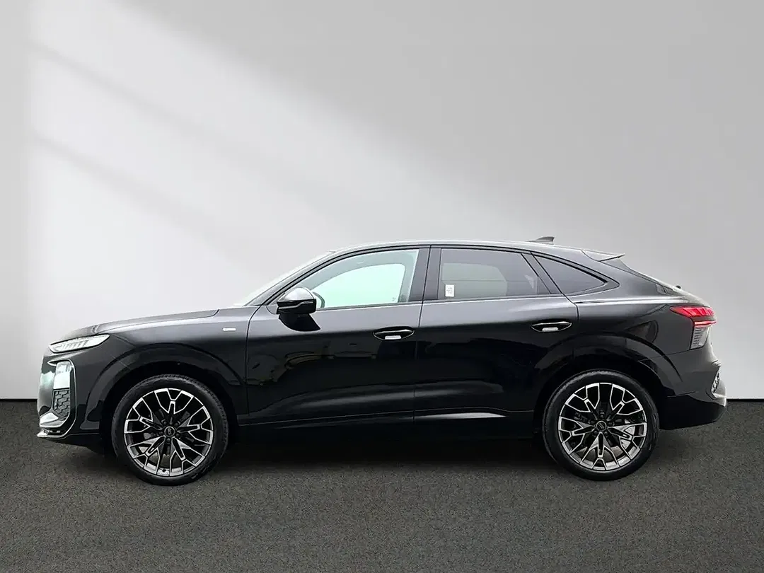 Audi Q3 TFSI Sportback - foto 1