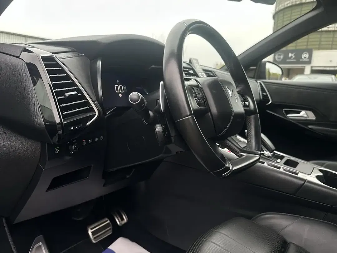 DS Automobiles DS 7 Crossback - Thumbnail 13