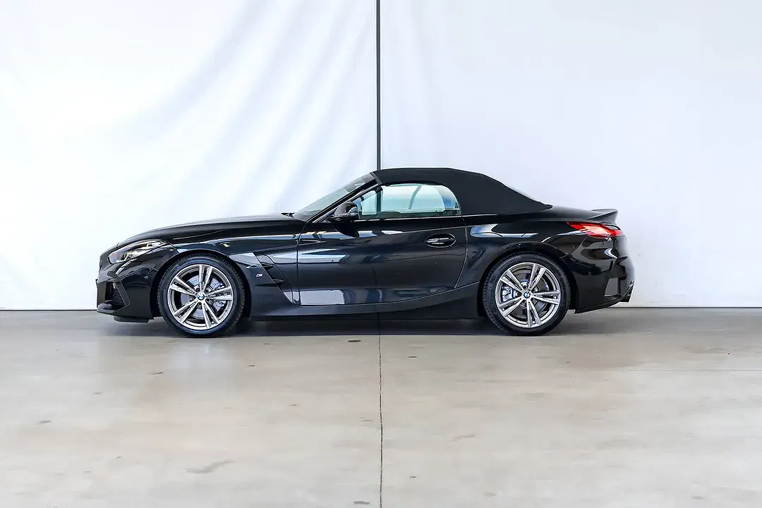 BMW Z4 M Sport - Thumbnail 4
