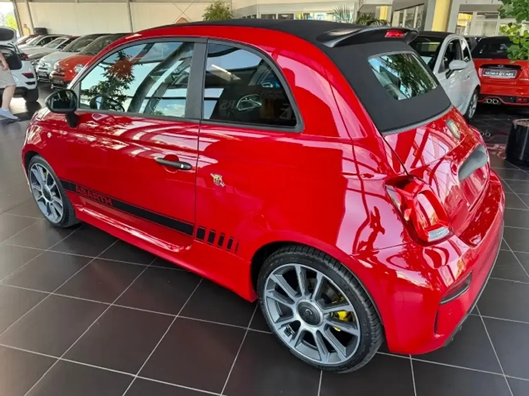 Abarth 695C - Thumbnail 4