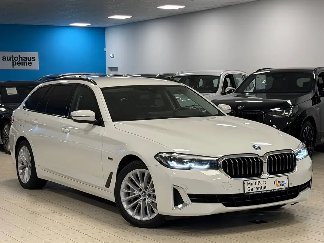 BMW 530 AUT - Afbeelding 1