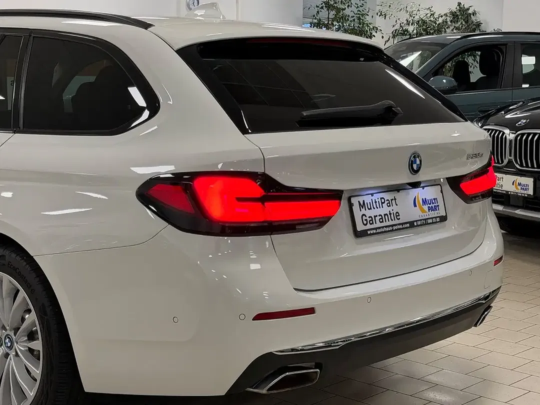 BMW 530 AUT - Thumbnail 11
