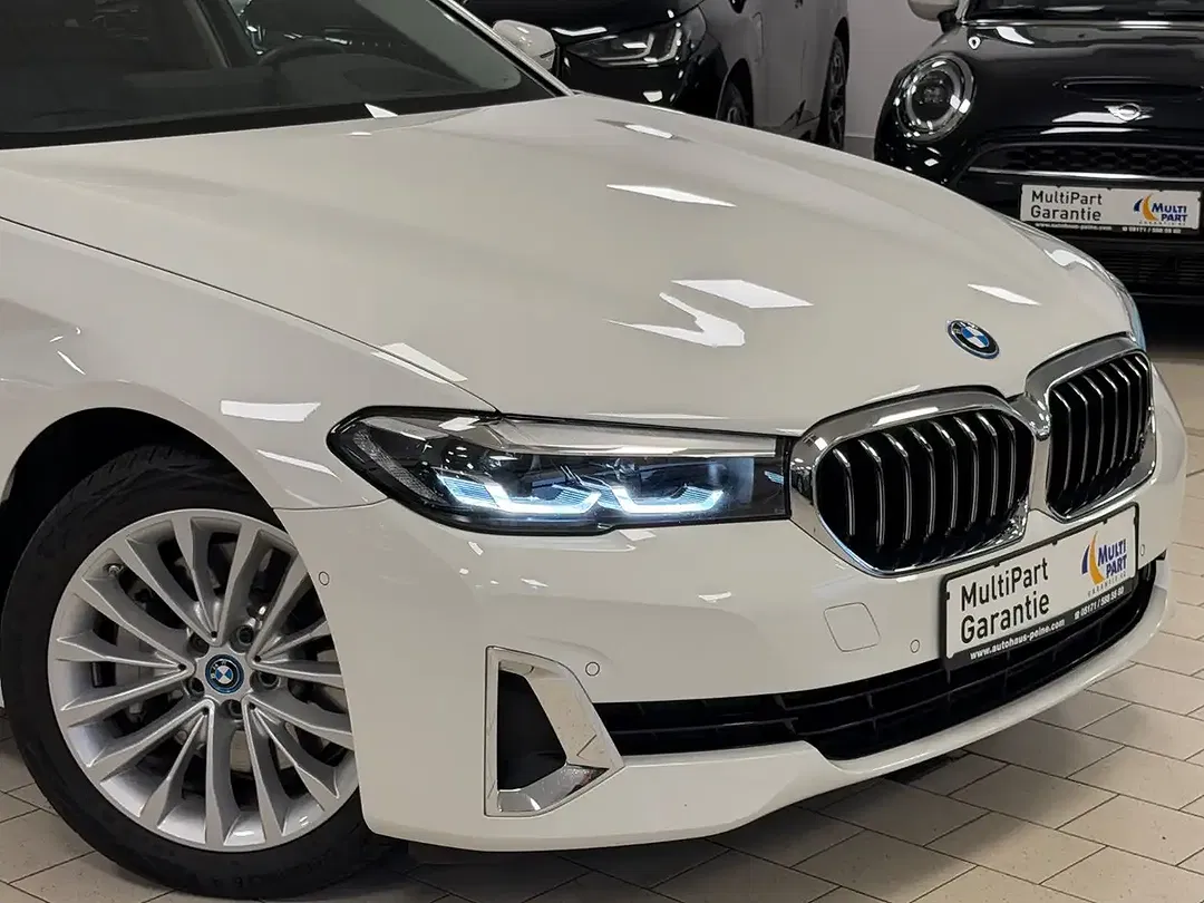 BMW 530 AUT - Thumbnail 4