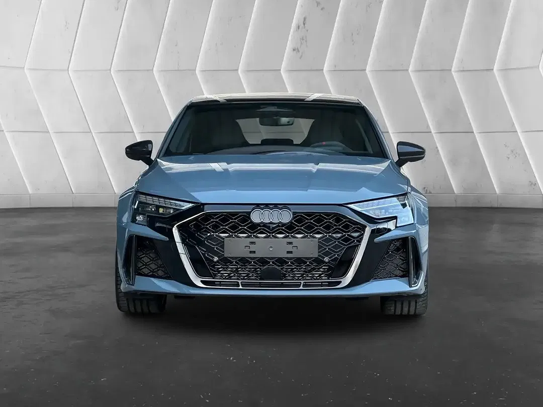 Audi RS3 quattro Sportback - foto 2