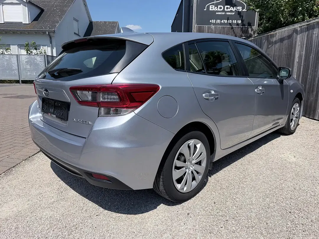 Subaru Impreza 1.6 AWD - Thumbnail 4