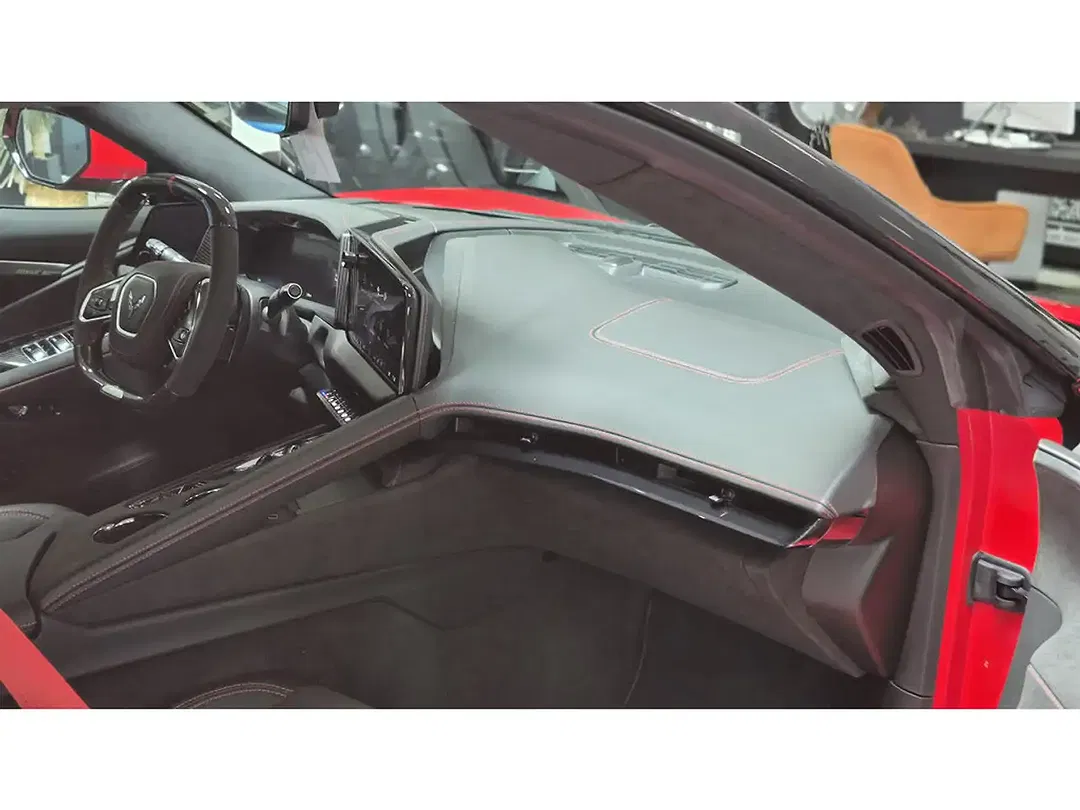 Corvette C8 E-Ray Convertible 3LZ - Thumbnail 10