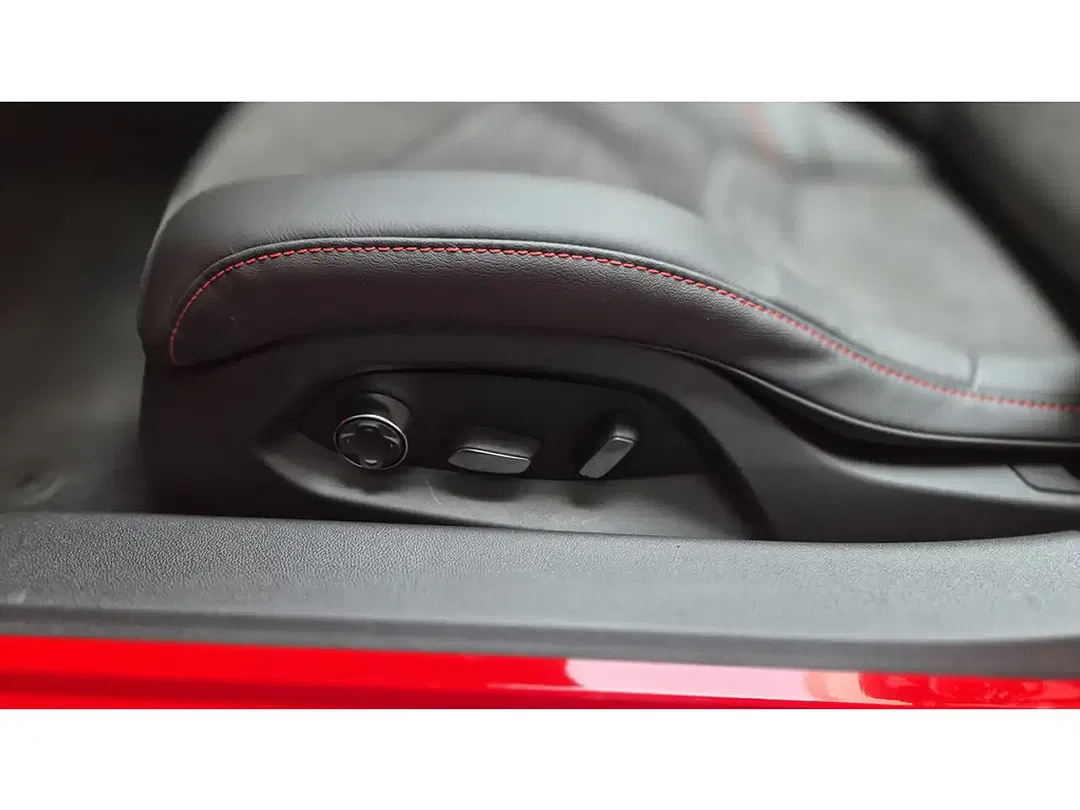 Corvette C8 E-Ray Convertible 3LZ - Thumbnail 31