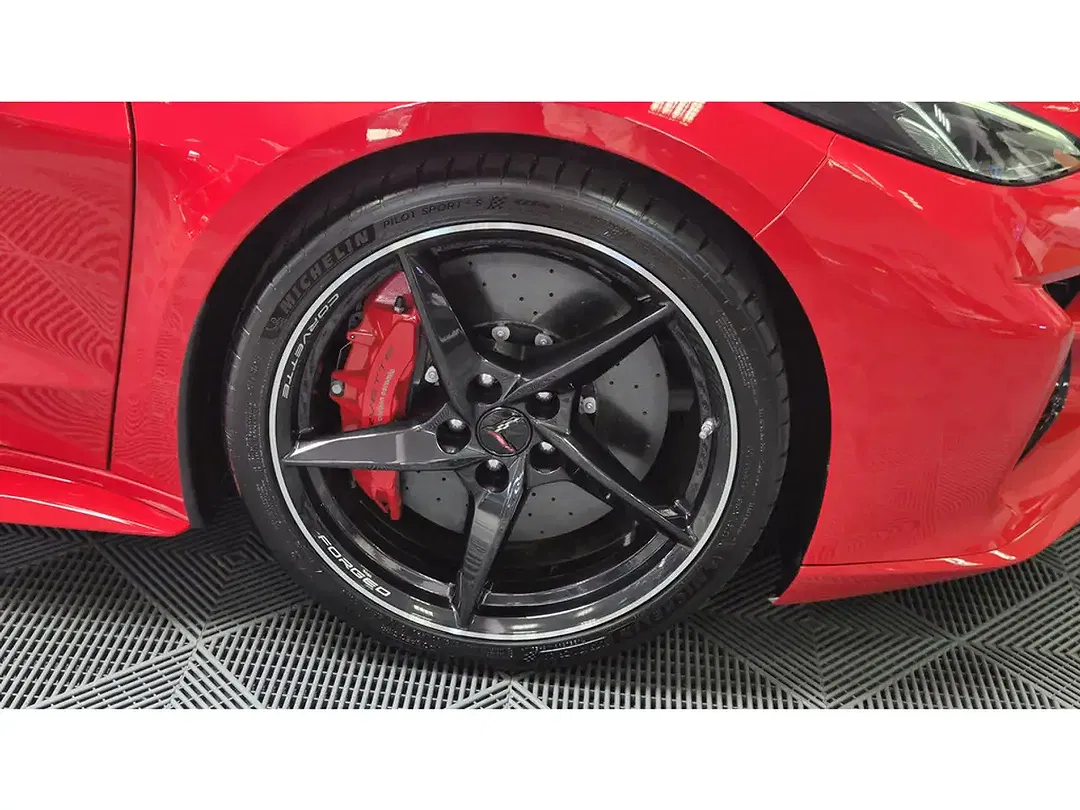 Corvette C8 E-Ray Convertible 3LZ - Thumbnail 9