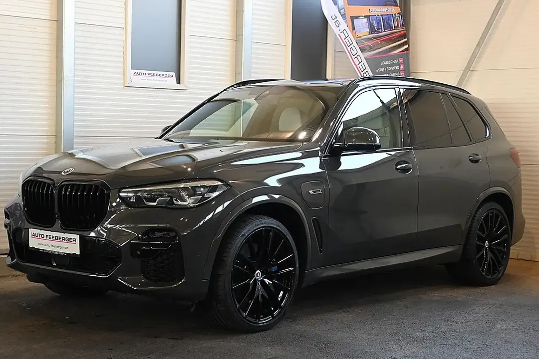 BMW X5 xDrive M Sport - Thumbnail 2