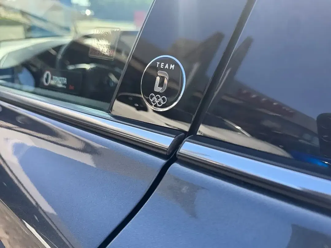 Toyota C-HR Hybrid Team Deutschland - Thumbnail 14