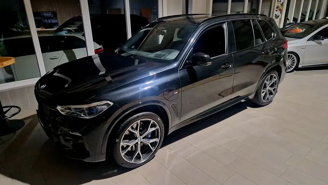 BMW X5 xDrive M Sport - Thumbnail 3