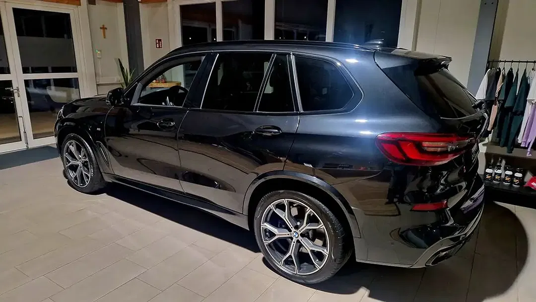 BMW X5 xDrive M Sport - Thumbnail 4