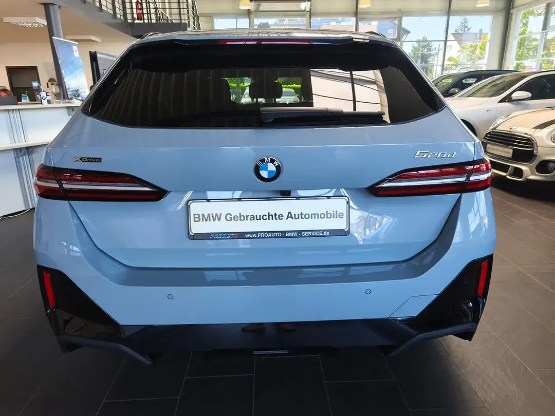 BMW 520 M Sport Touring - Thumbnail 5