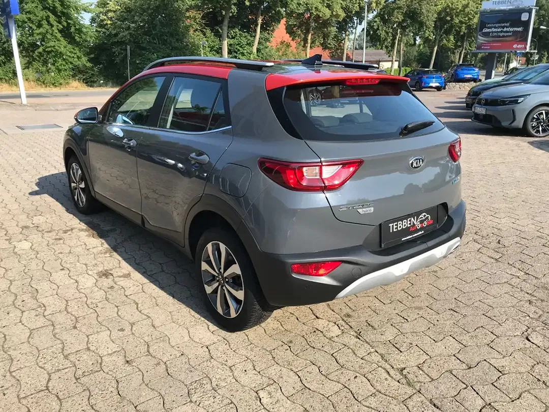 Kia Stonic Hybrid - Thumbnail 8