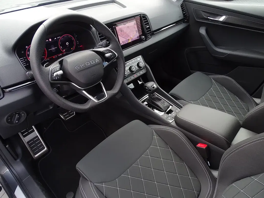 Skoda Karoq 1.5 TSI DSG Sportline - Thumbnail 7