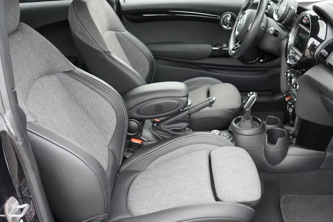 MINI Cooper - Thumbnail 12
