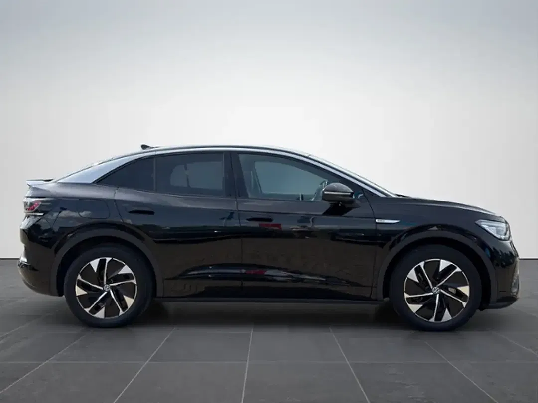 Volkswagen ID.5 Pro - Thumbnail 8