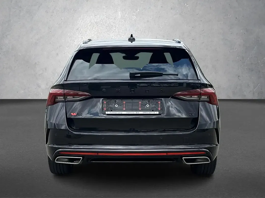 Skoda Octavia 1.4 TSI iV DSG vRS Combi - Thumbnail 3