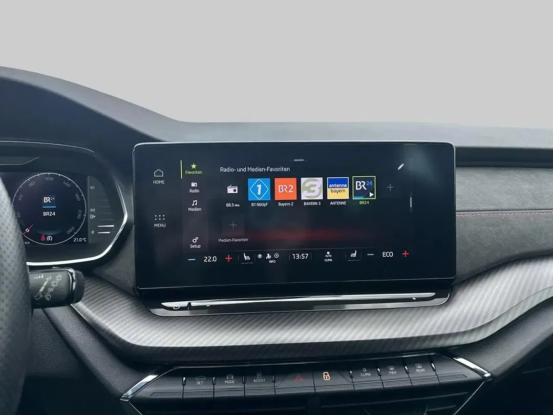 Skoda Octavia 1.4 TSI iV DSG vRS Combi - Thumbnail 7