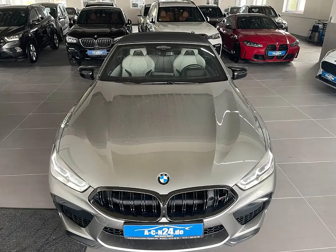 BMW M8 xDrive Competition Convertible - Thumbnail 5