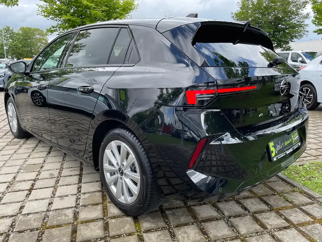 Opel Astra 1.2 Turbo Elegance - Thumbnail 4