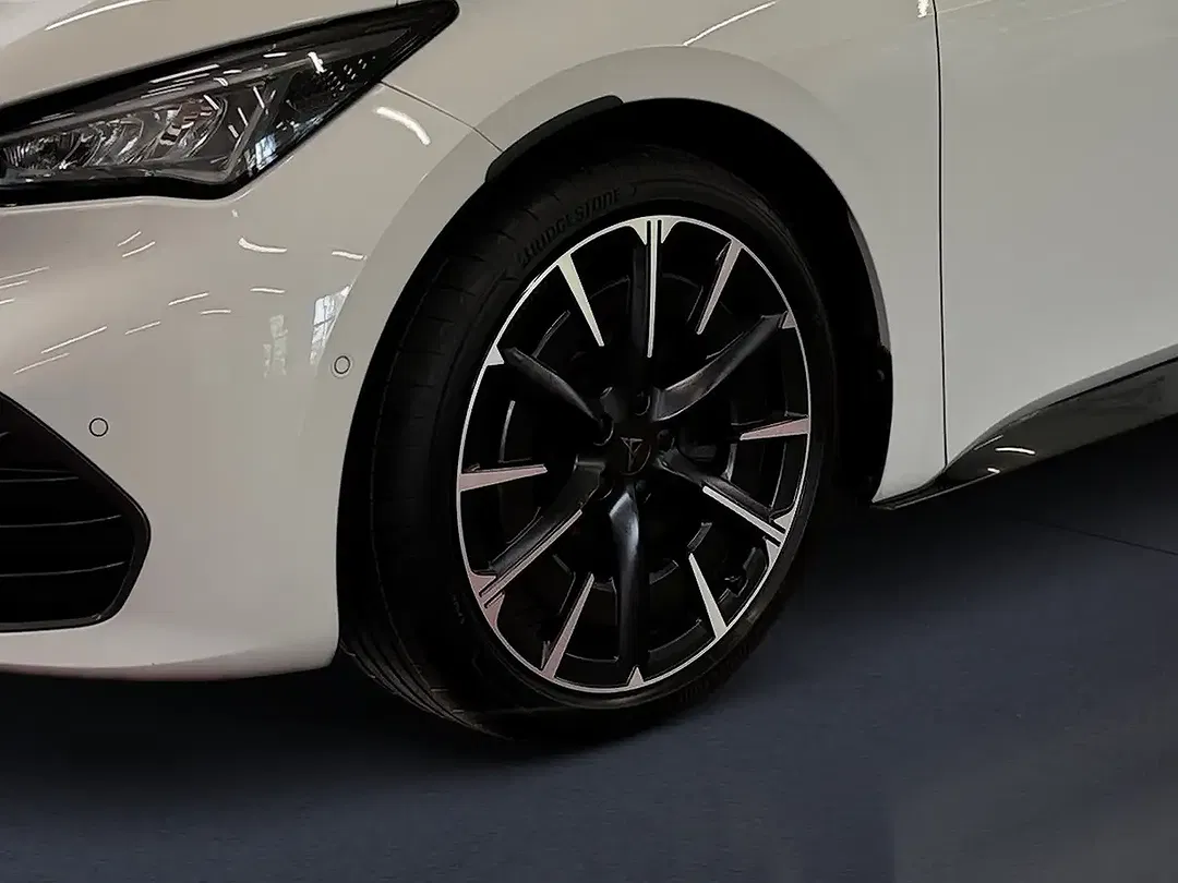 CUPRA Born AUT - Thumbnail 13