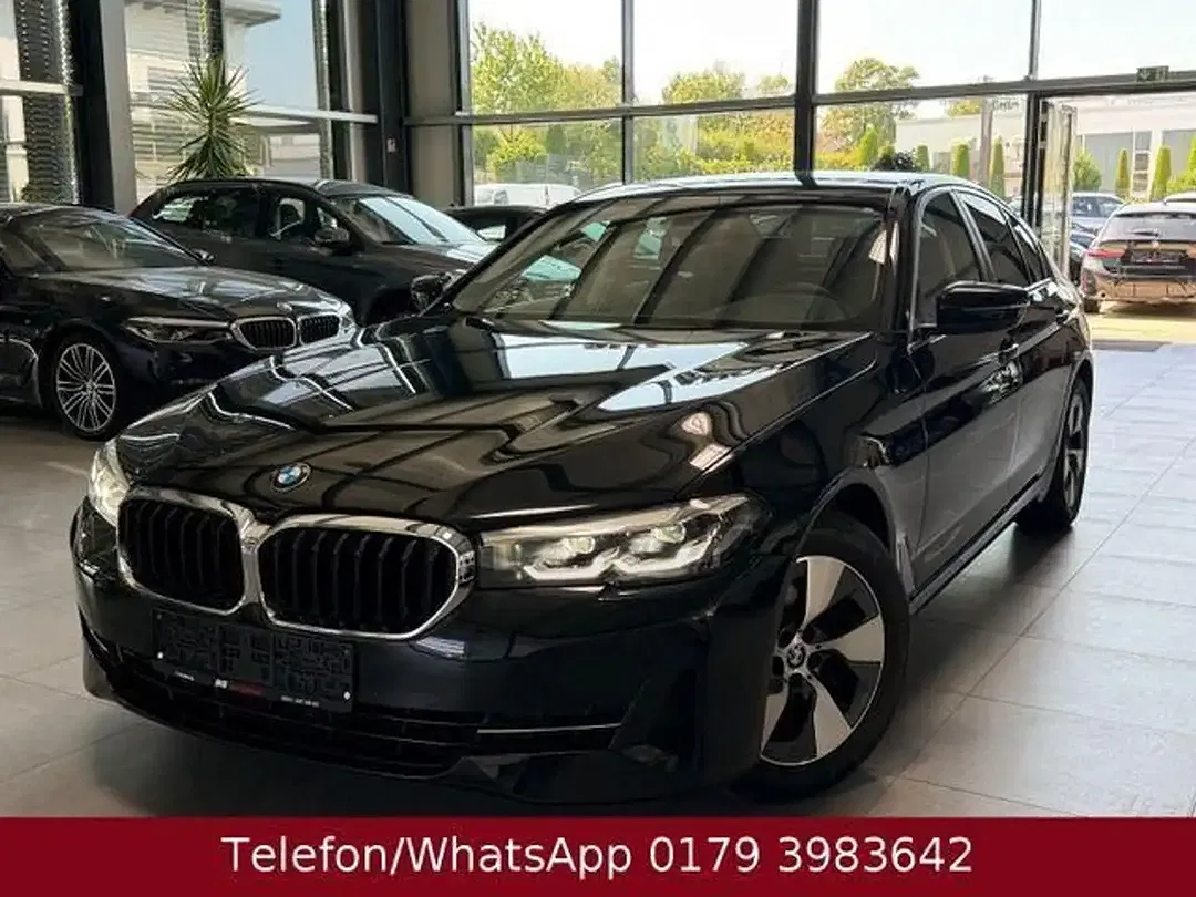BMW 520 xDrive - Thumbnail 3