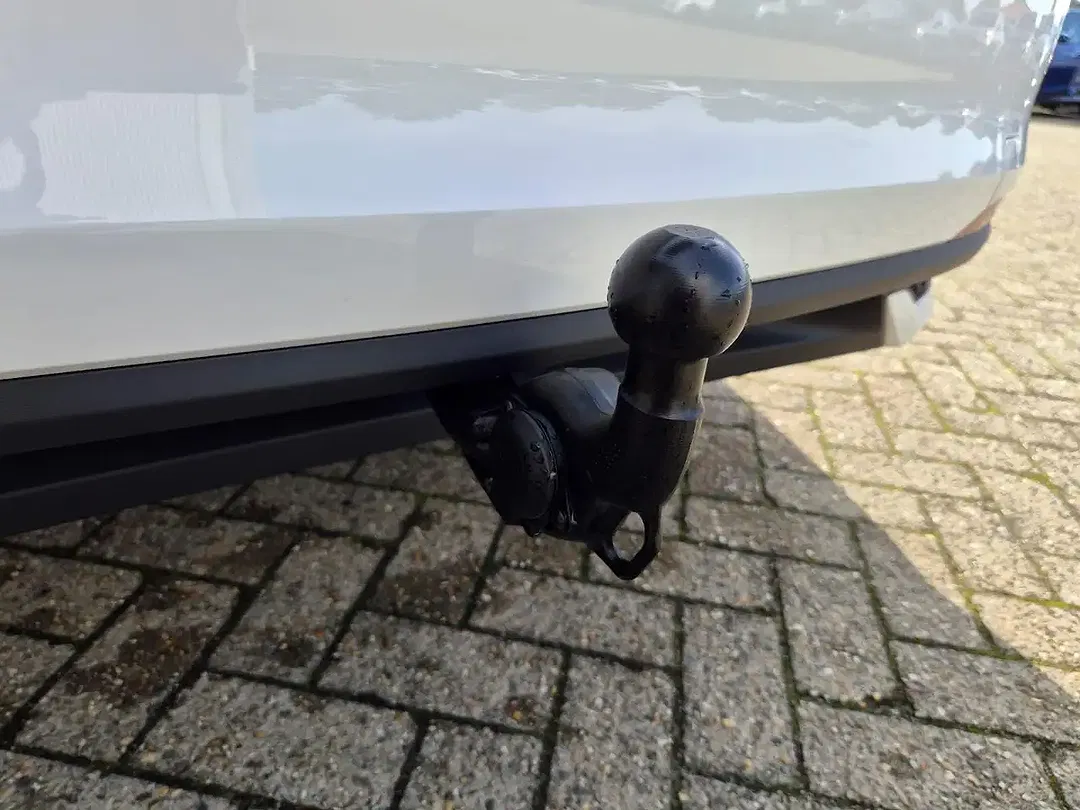 Skoda Scala 1.0 TSI Selection - foto 9