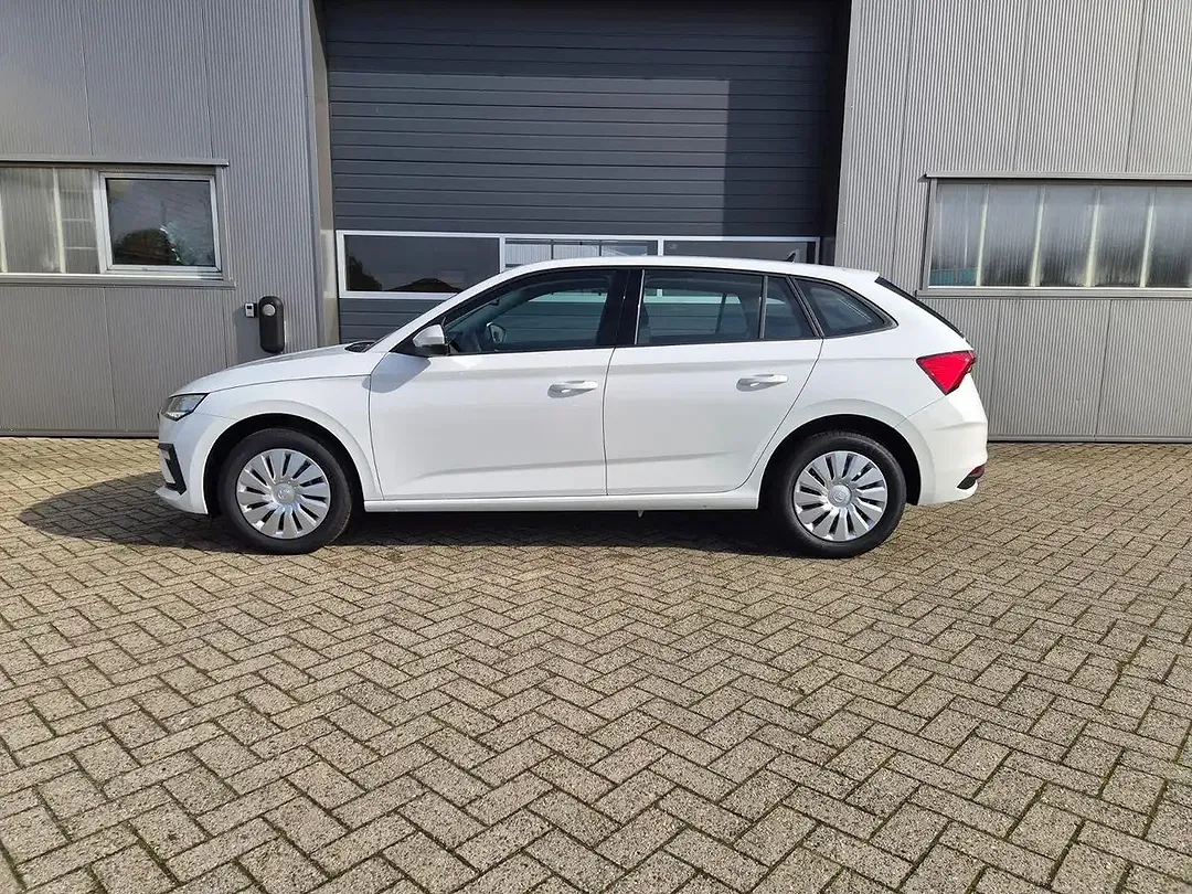 Skoda Scala 1.0 TSI Selection - foto 1