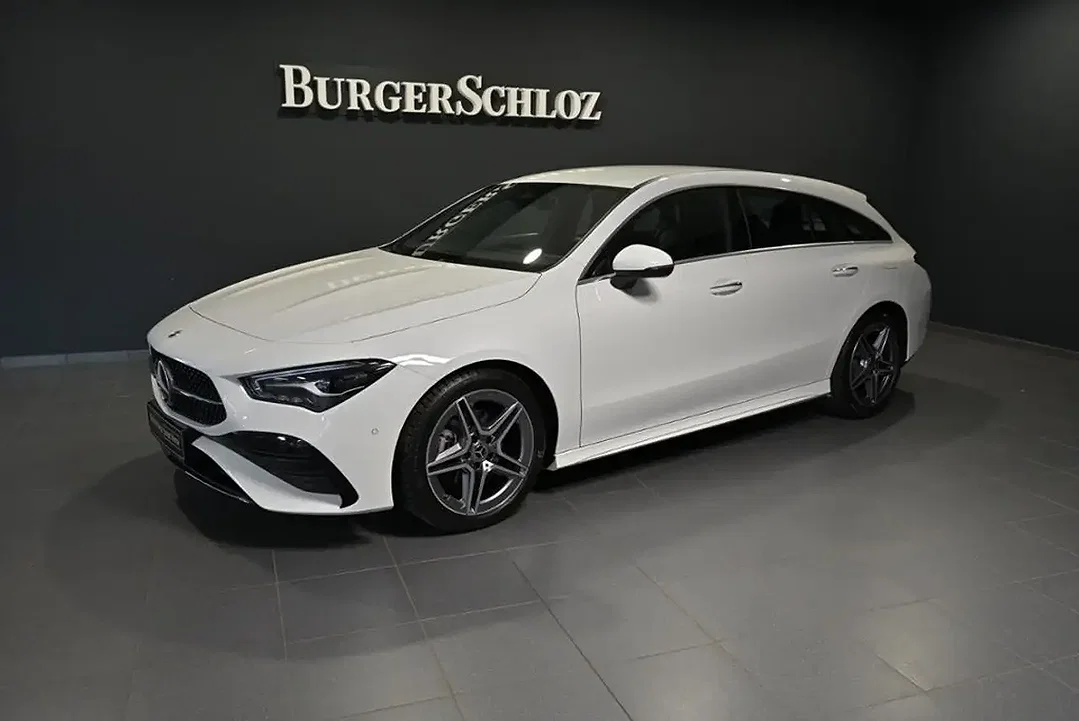 Mercedes-Benz CLA 180 AMG - Afbeelding 1