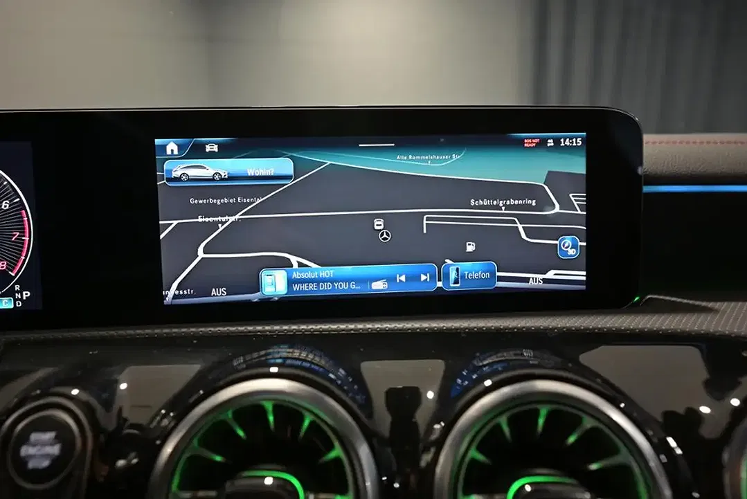 Mercedes-Benz CLA 180 AMG - Thumbnail 10