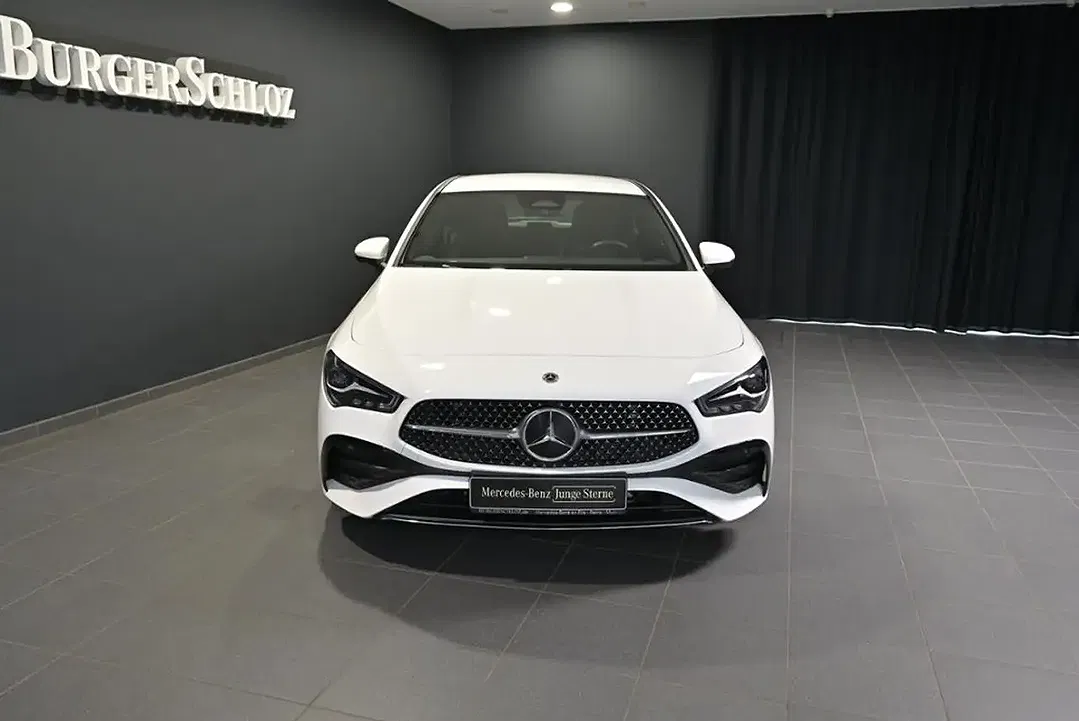 Mercedes-Benz CLA 180 AMG - Thumbnail 11