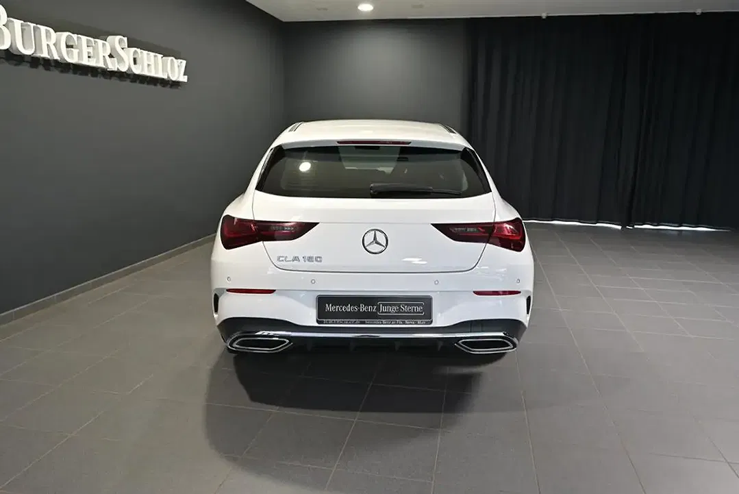 Mercedes-Benz CLA 180 AMG - Thumbnail 12