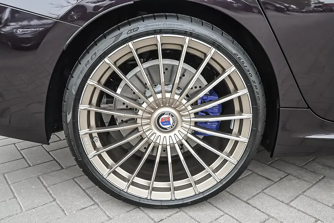 Alpina B3 GT Touring - Thumbnail 4