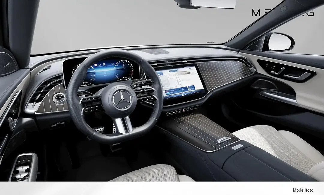 Mercedes-Benz E 300 - Thumbnail 3