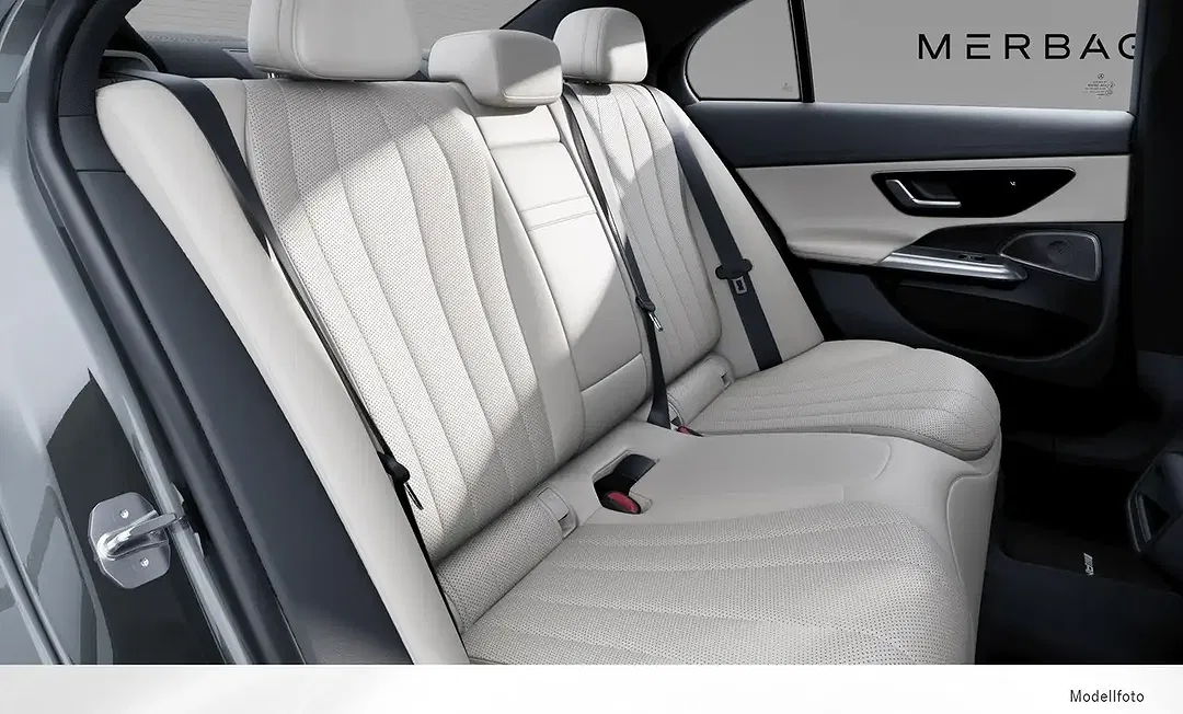 Mercedes-Benz E 300 - Thumbnail 6