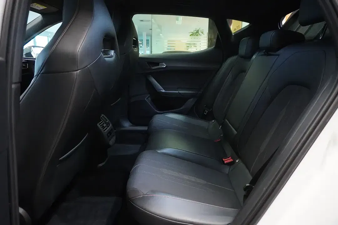 CUPRA Leon 1.4 PHEV - Thumbnail 9