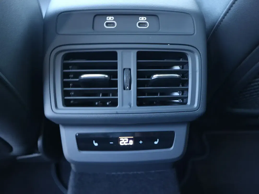 Audi SQ5 Edition One - foto 14