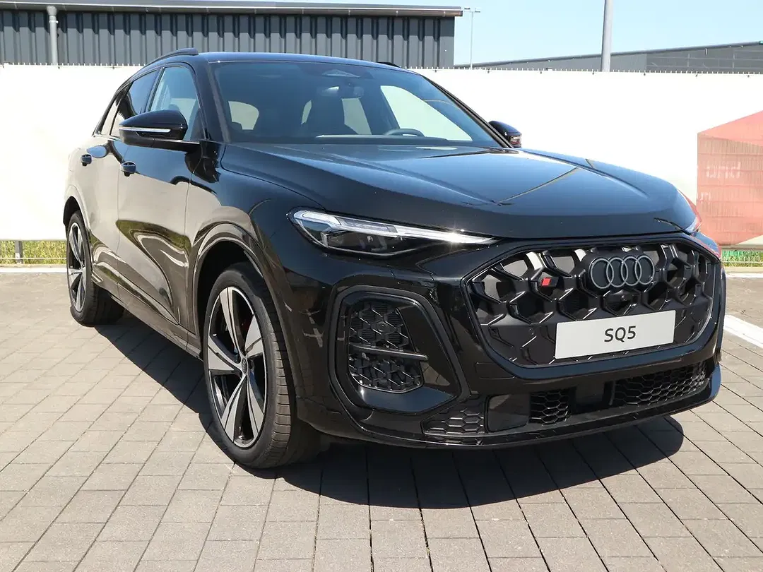 Audi SQ5 Edition One - foto 1